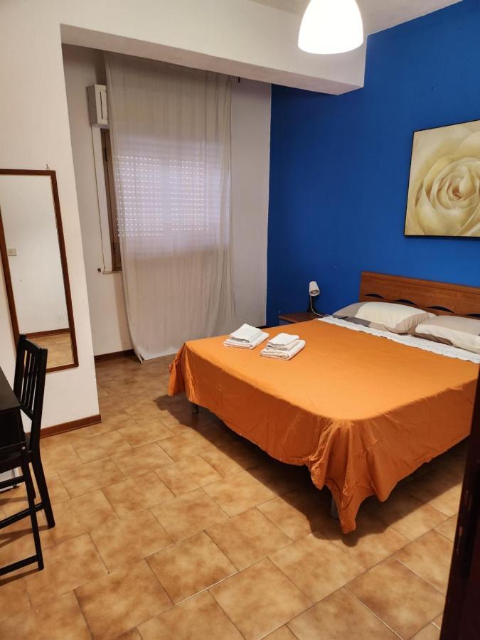 B&B Nettuno Beach Milazzo Buitenkant foto